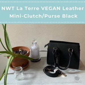 NWT La Terre VEGAN Leather Mini-ClutchPurse Black